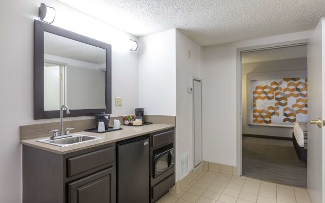 Country Inn & Suites by Radisson, Lake Norman Huntersville, NC