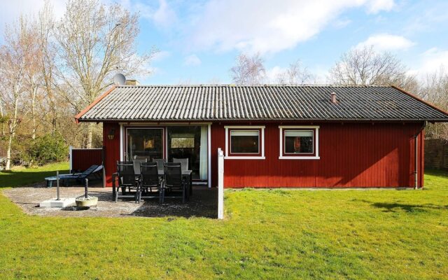 6 Person Holiday Home in Dannemare-by Traum