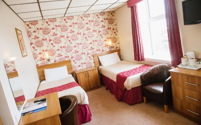 Doric Hotel