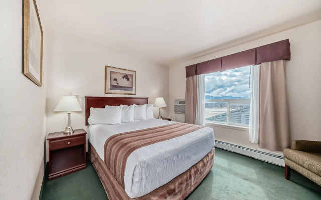 Best Western Grande Mountain Getaways & Hotel