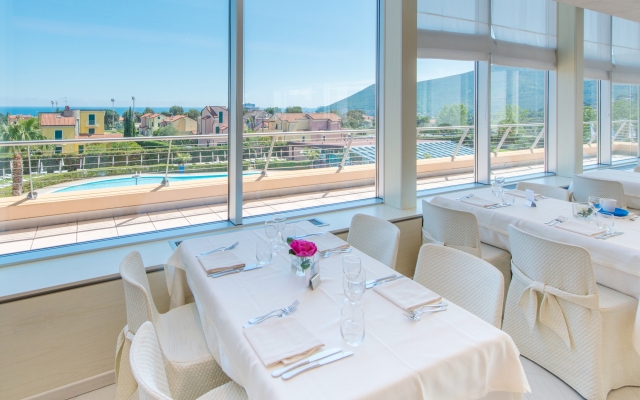 Loano 2 Village Hotel