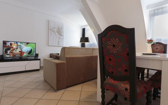 The Queen Luxury Apartments - Villa Gemma