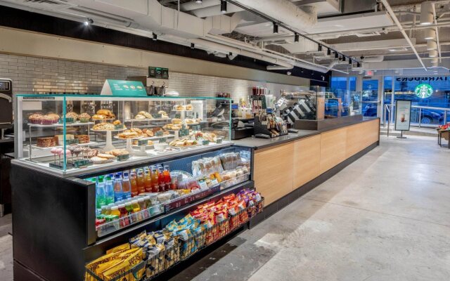 Aloft Philadelphia Downtown