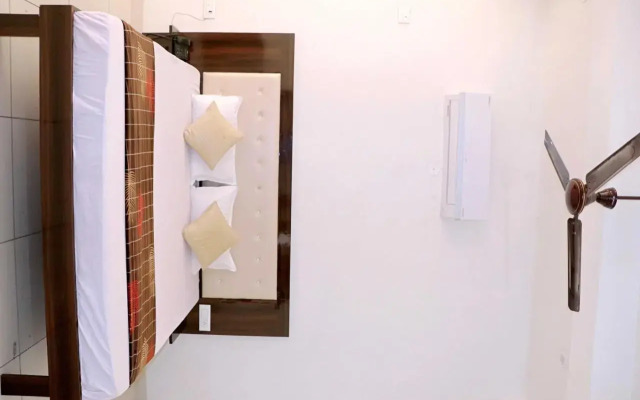 Oyo 89410 Hotel Uv
