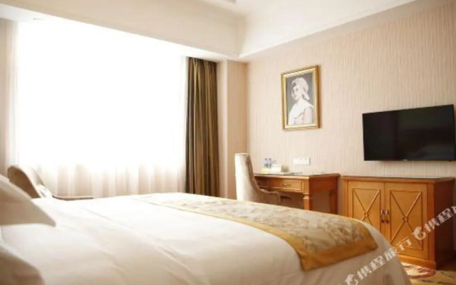 Vienna Hotel Foshan Lingnan Pearl Gymnasium