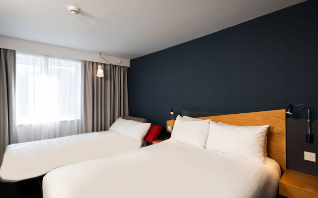Holiday Inn Express Manchester - Salford Quays by IHG