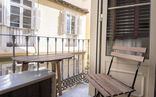 107398 - Apartment In Malaga