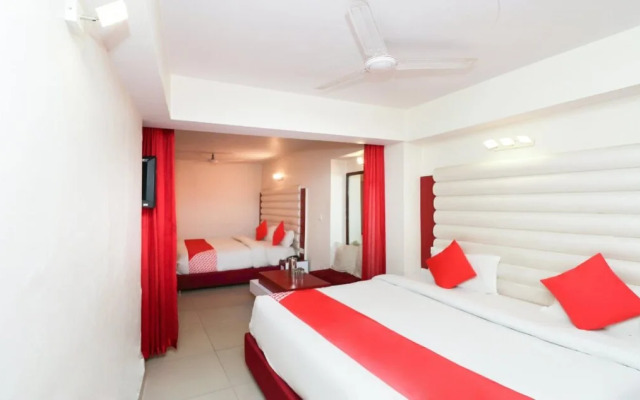 OYO 1045 Hotel Ashirward
