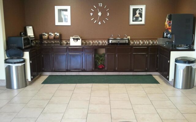 Best Western Red Baron Hotel