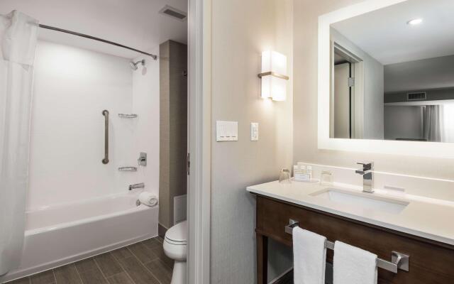 Homewood Suites by Hilton Ottawa Downtown