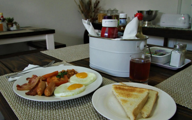 Mahem Manor Guesthouse