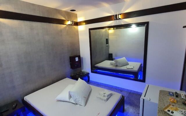 Motel Fantasy 5