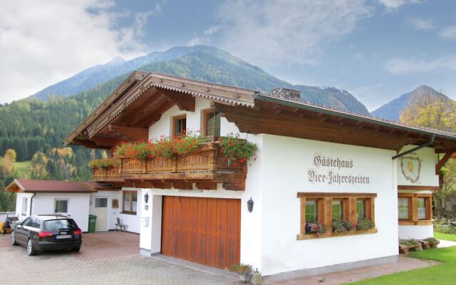 Sunlit Apartment near Ski Area in Schladming