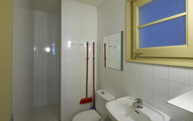 Apartamentos Montserrat Abat Marcet