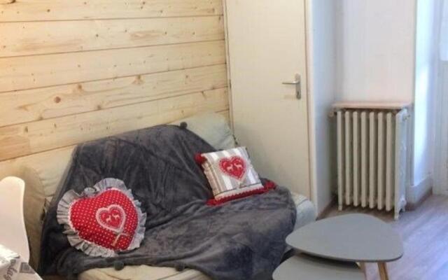 Appartement Cauterets, 2 pièces, 4 personnes - FR-1-234-121