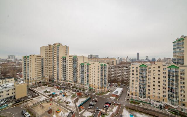 Европа Центр на улице Бажова