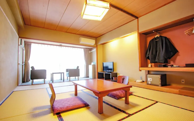 Ooedo Onsen Monogatari Hotel Shinko