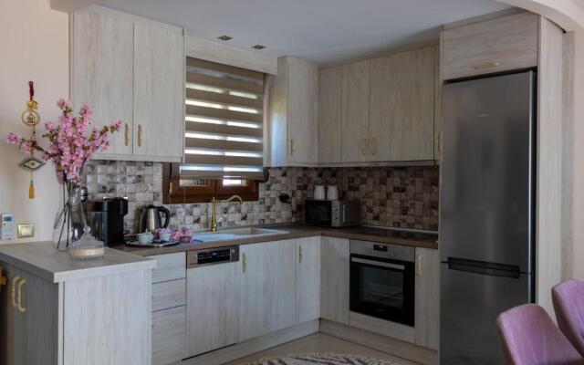 Pefkohori Golden Mountain Beach Villas