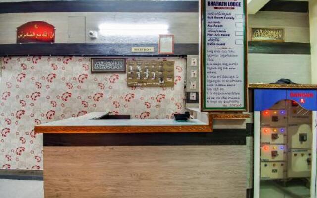 SPOT ON 64765 Gangotri Lodge