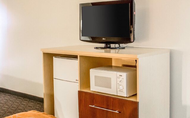 Holiday Inn Express Columbus South - Obetz by IHG