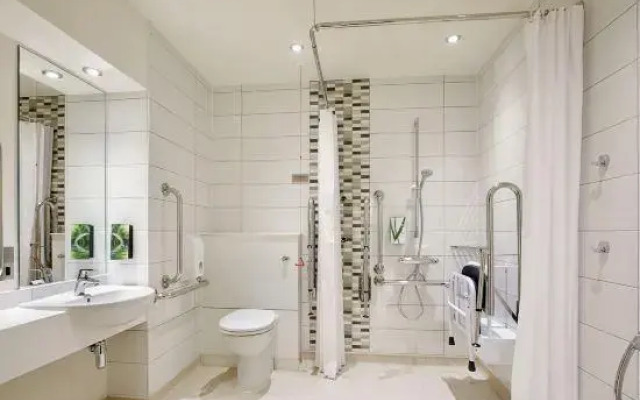 Premier Inn  Bournemouth West Cliff