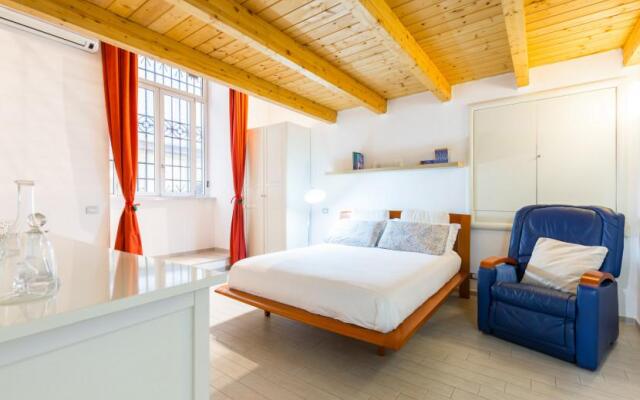 Flat 190M² 3 Bedrooms 3 Bathrooms - Naples