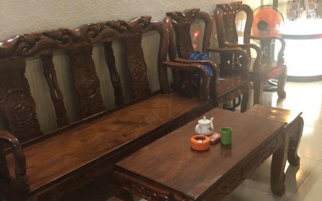 Anh Quoc Hotel