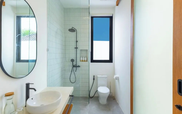 Villa Kalia 4BR Private Villa in Berawa