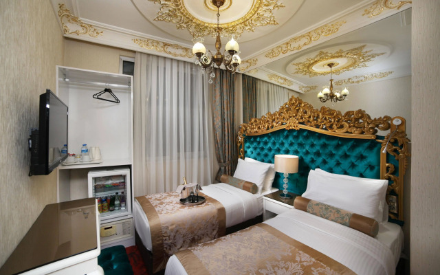 White Monarch Hotel