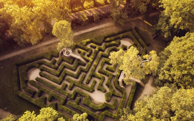 Chateau Loucen Garden Retreat
