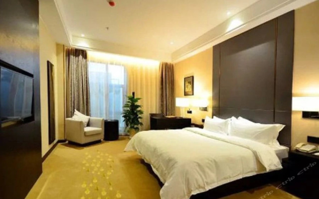 Bolaihua Hotel Wuhan Guanggu