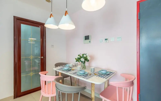 Locals Boutique Apartment Jiuzhou Port.1