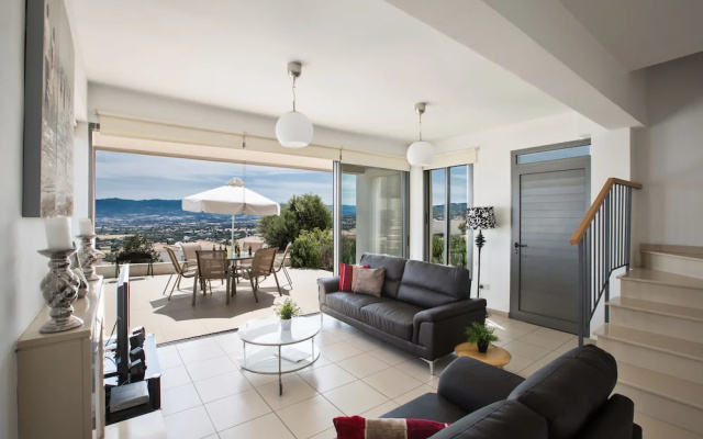 Villa Abbie, Panoramic Sea Views