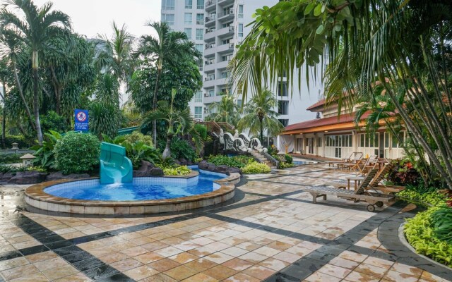 Comfortable And Spacious 3Br Puri Casablanca Apartment