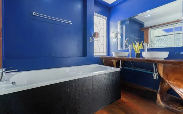 Luxurious 5-bedroom Pool Villa in Heart of Patong, Phuket