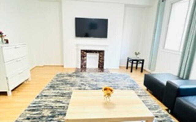 Stylish 2-bed Apartment in Central London