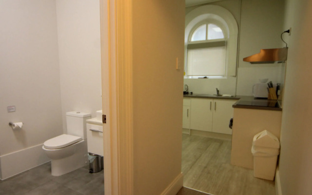 Seafield Tower Glenelg Apartment no 4