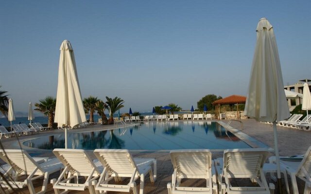 Irina Beach Hotel