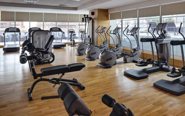 Mövenpick Jumeirah Lakes Towers Hotel