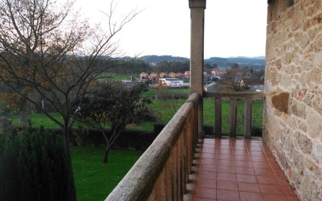 Casa Rural Os Carballos