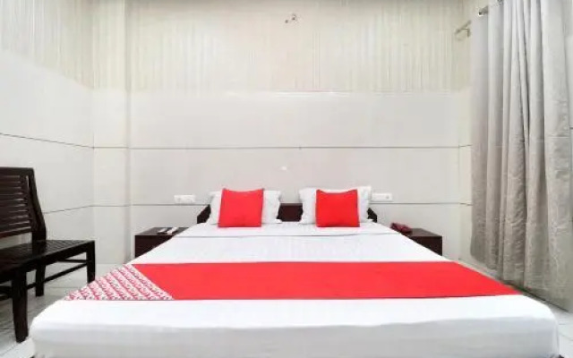 Leo by OYO Rooms