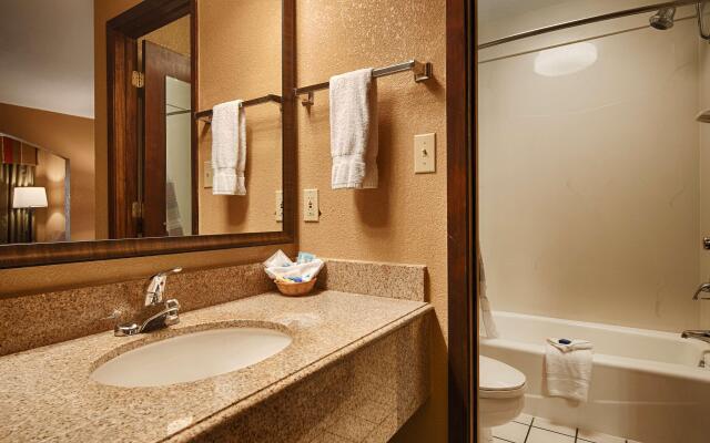 Quality Inn & Suites