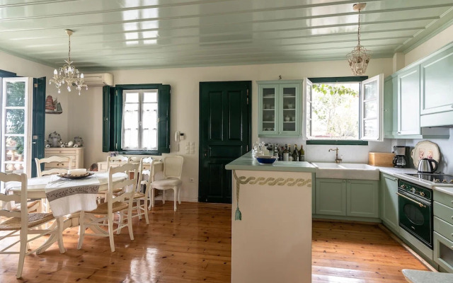 Villa Heliana Enchanting Seaviews