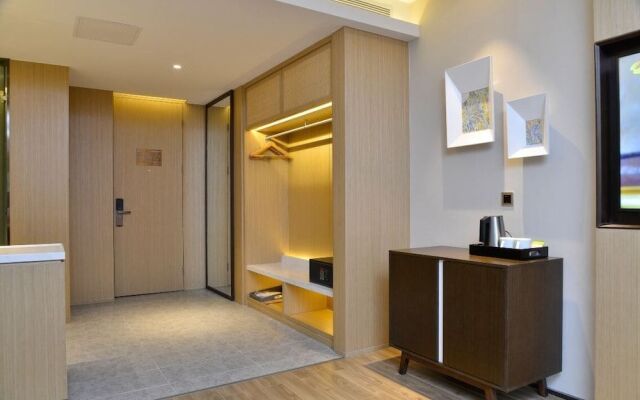 Dajia Hotel