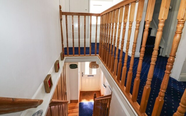 Medland, Newton Abbot