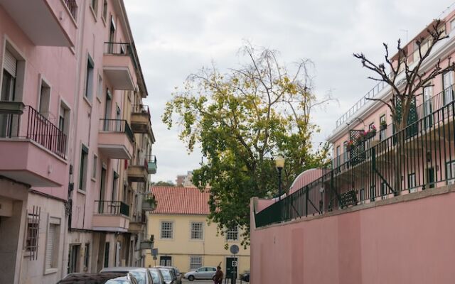 The Mulberry Tree Lisbon Hostel