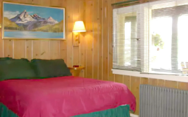 Brundage Inn
