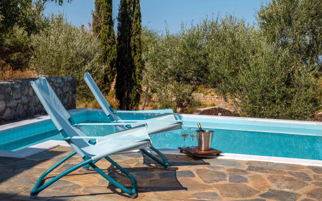Searocks Exclusive Villas Resort