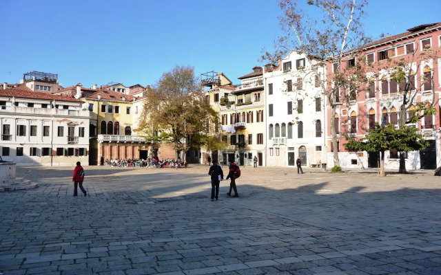 Sant'Agostin Apartment