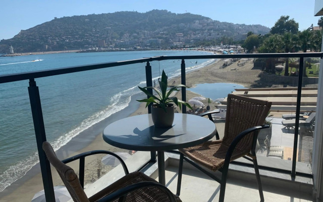 Sun Hotel by En Vie Beach - Adults Only